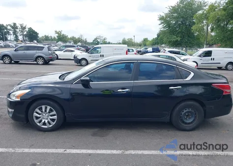 2013 Nissan Altima 2.5 S из США, поврежденный, VIN 1N4AL3AP0DC159474